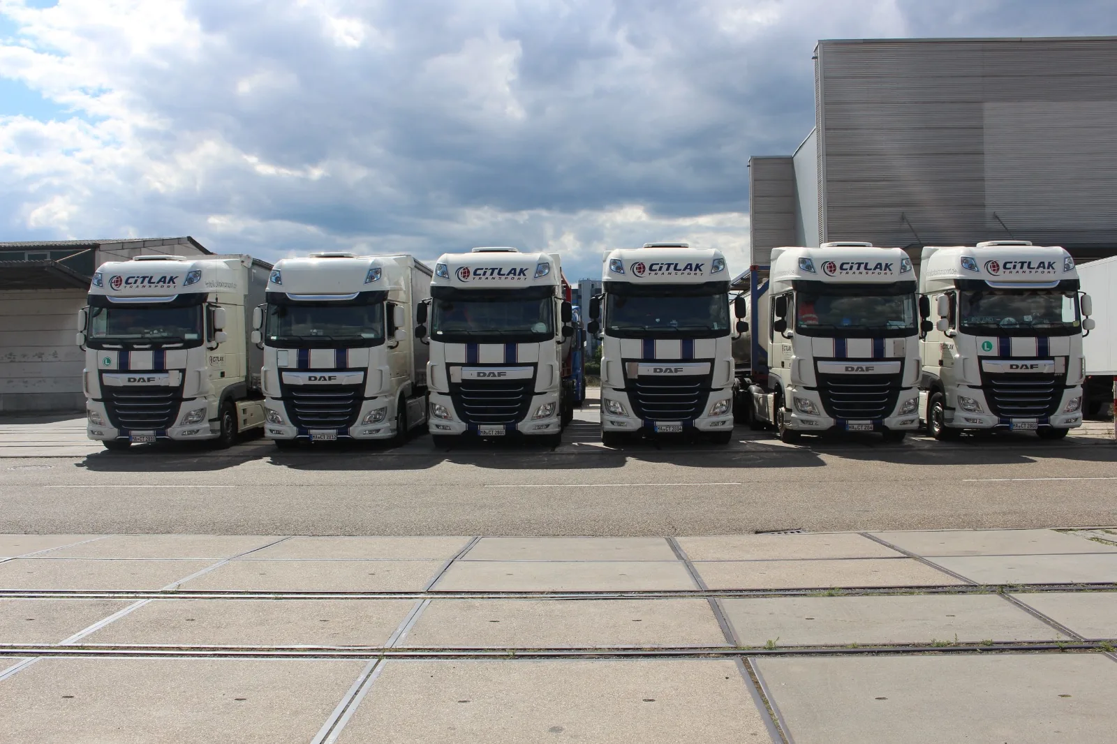 Flotte von Citlak Transport